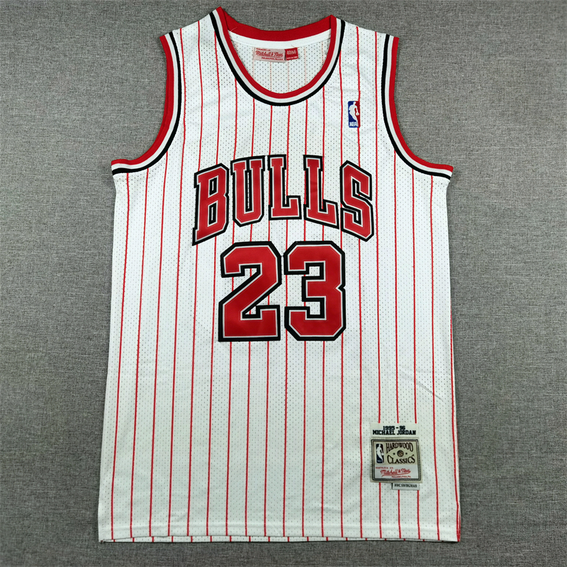 Camiseta Chicago Bulls Michael Jordan NO 23 Reload Mitchell & Ness 1997-98 Blanco
